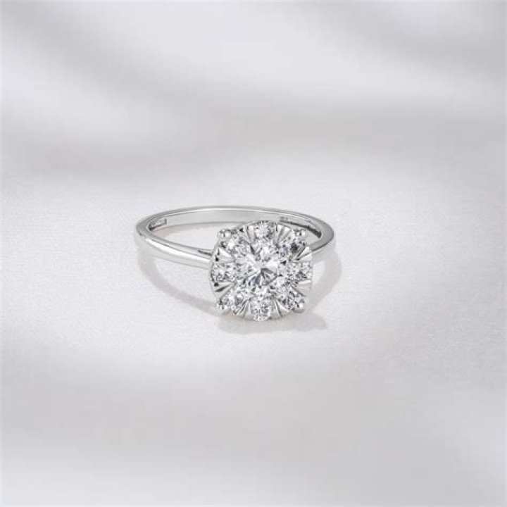 Are old diamonds worth more?