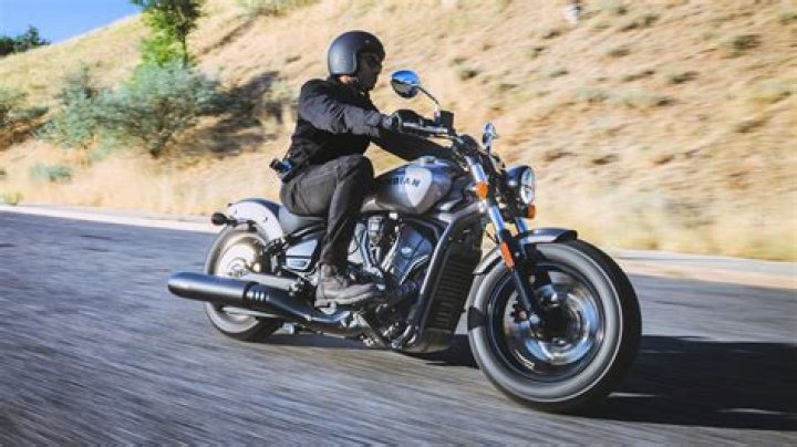 Are sport bikes easier to ride than cruisers?
