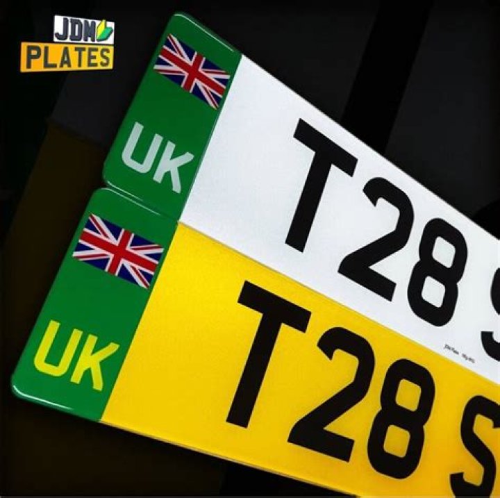 Are two-tone number plates legal?