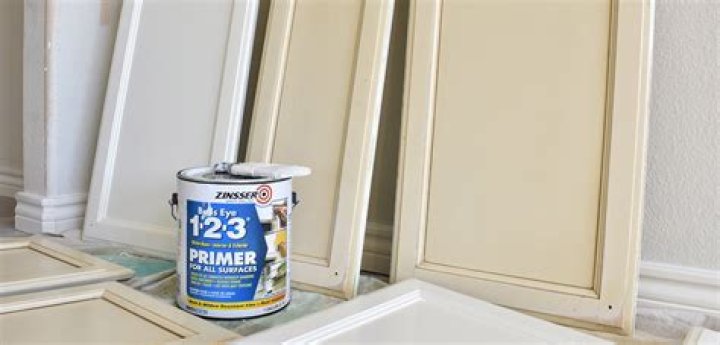 Can I put primer over paint?