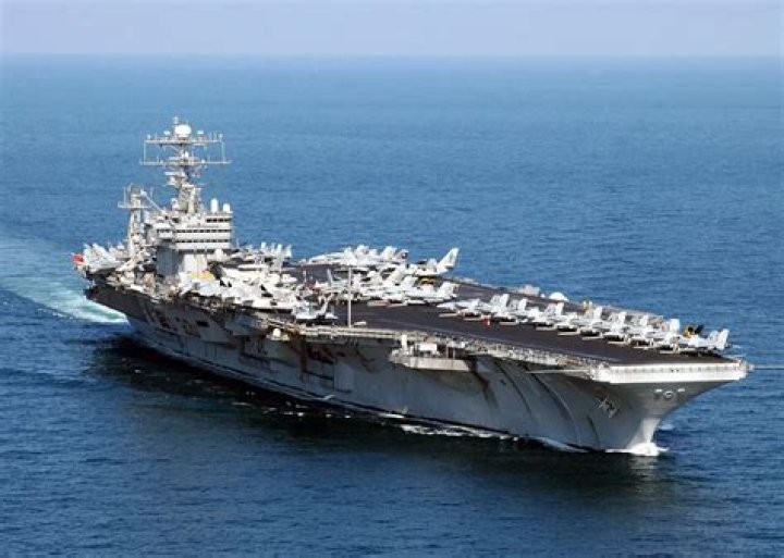 Can ships turn off AIS?