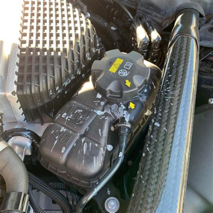 Can you fix a head gasket without replacing it?
