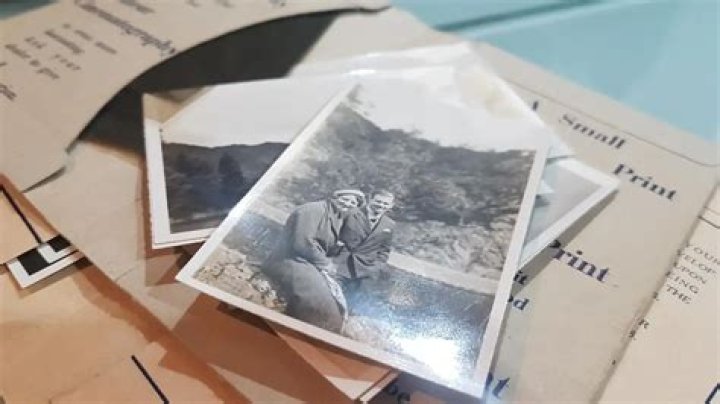 Does Walmart make prints from negatives?