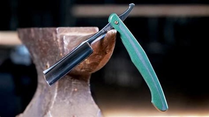 How long does a straight razor last?