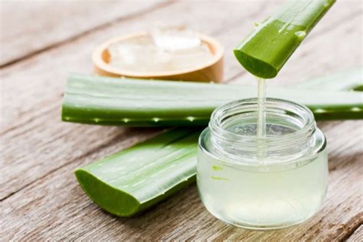 Is Aloe Vera Gel a serum?