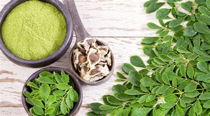 What are the side effects of taking moringa?