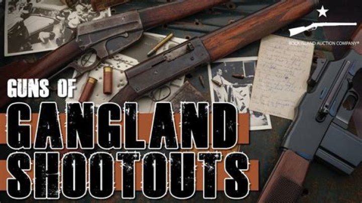 What guns gangsters use?