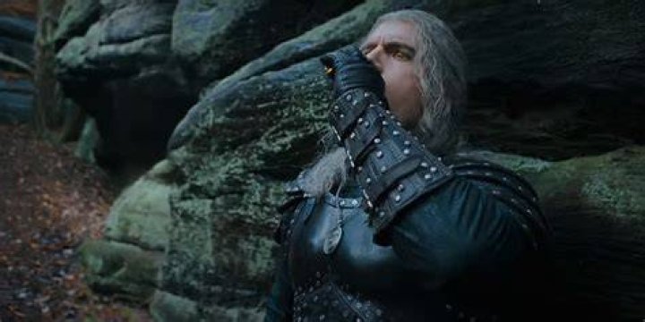 What is Geralt drinking before a fight?