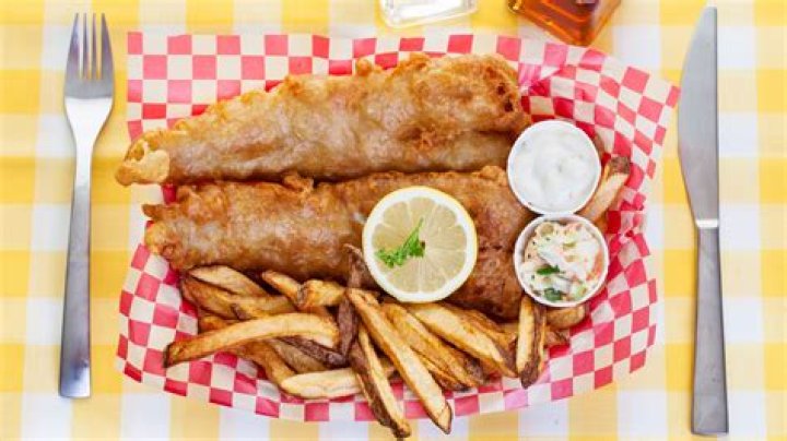 What kind of vinegar is used for fish and chips?