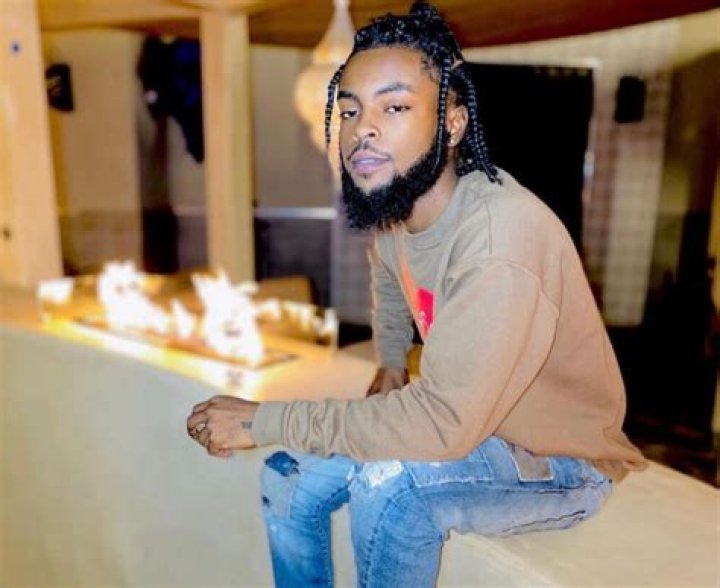 Who is Niko khale?