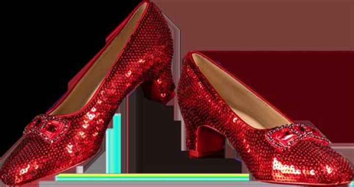 Who makes the pope's red slippers?